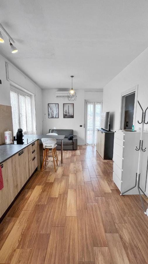 Grazioso E Luminoso Bilocale A Bernareggio Apartment Carnate Exterior foto